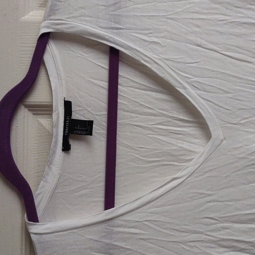 Basic tee - Picture 2 of 3